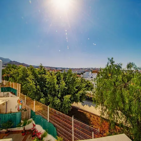 公寓 Park Royal 1 *